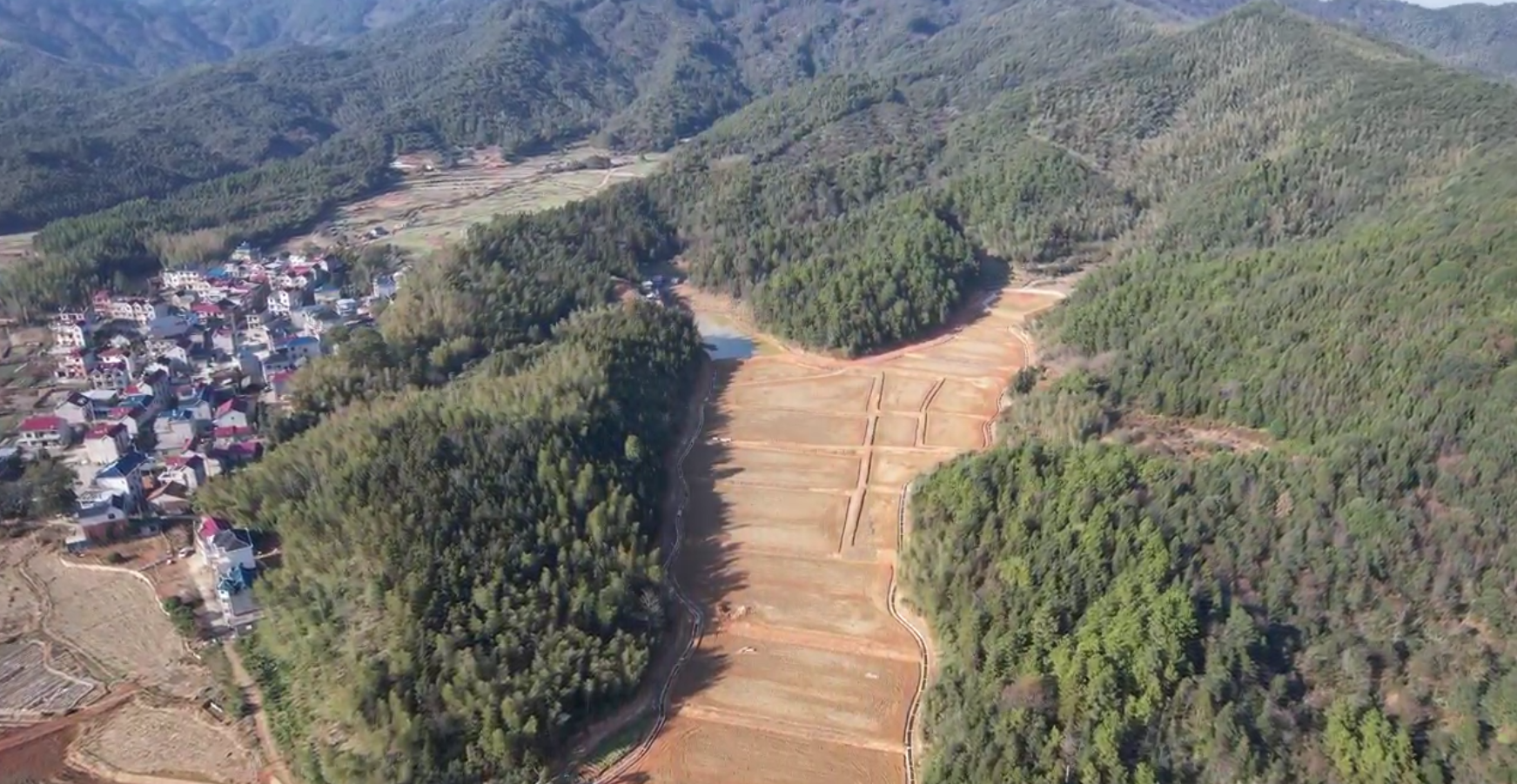 上饶德兴市198.88亩水浇地经营权出租